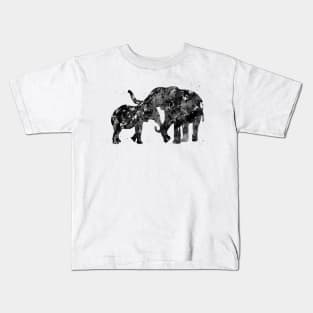 Mother and Daughter Elephants Hugging Kids T-Shirt